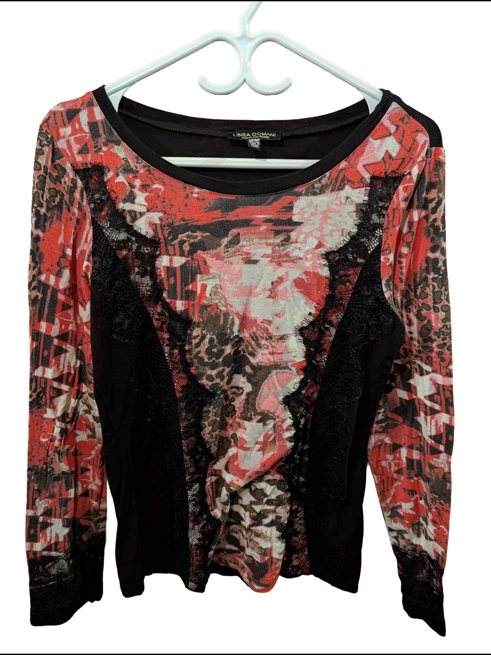 2/22$ Linea Donatella Black and Red Printed Lace-Trim Long Sleeve Top